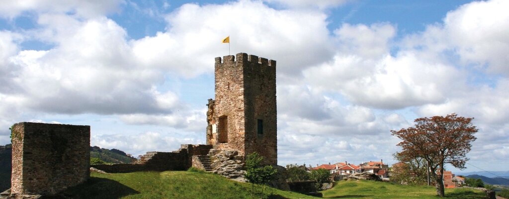 Mogadouro - Castelo (Monumento Nacional) (1)